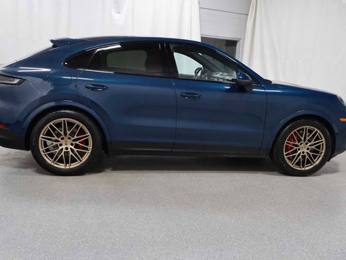 Certified 2026 Porsche Cayenne S AWD/4WD image 10