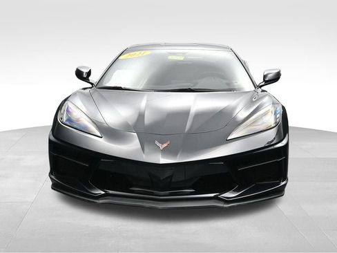 Used 2021 Chevrolet Corvette Stingray Coupe w/ Z51 Performance Package RWD image 8