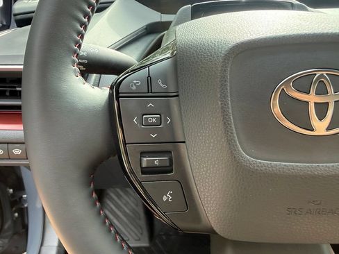 Certified 2024 Toyota Prius Prime FWD image 28