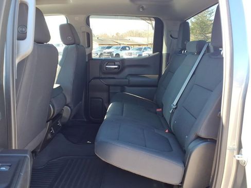Used 2022 Chevrolet Silverado 1500 Custom image 12