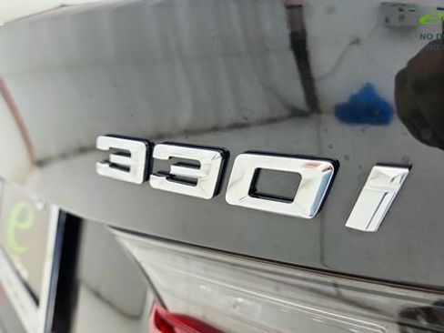 Used 2025 BMW 330i xDrive Sedan AWD/4WD image 21