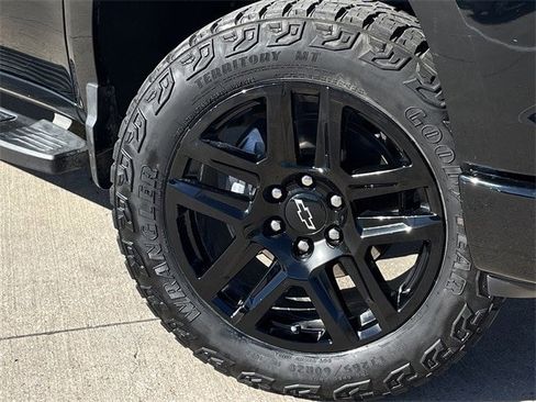 Used 2024 Chevrolet Silverado 1500 LT Trail Boss w/ LT Trail Boss Premium Package image 9