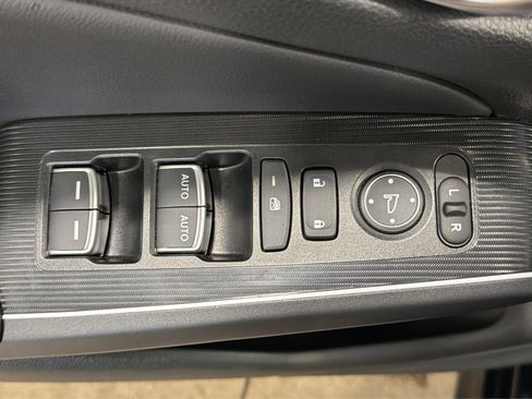 Used 2025 Honda Civic Sport image 16