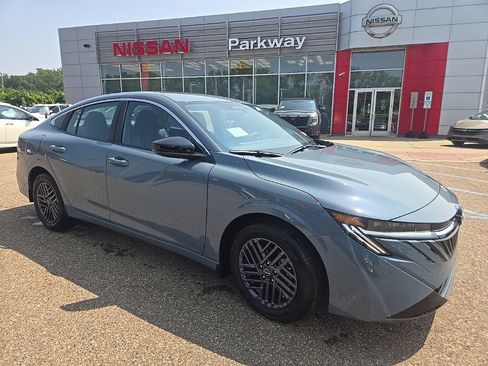 New 2026 Nissan Sentra SV w/ SV Convenience Package FWD image 1