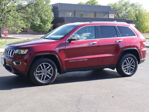 Used 2021 Jeep Grand Cherokee Limited AWD/4WD image 10