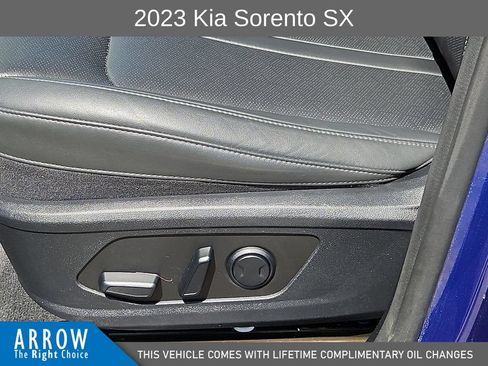 Used 2023 Kia Sorento SX AWD/4WD image 23