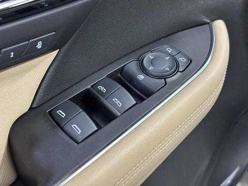 Used 2024 Buick Envision Preferred image 24