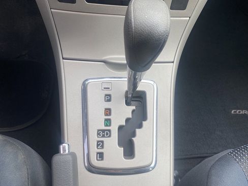 Used 2010 Toyota Corolla S image 13