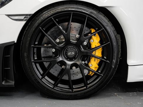 Used 2024 Porsche 718 Boxster Spyder RS RWD image 43