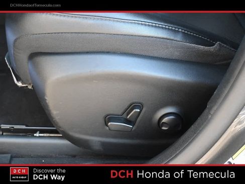 Used 2023 Jeep Cherokee Altitude Lux w/ Lux Elite Package image 17