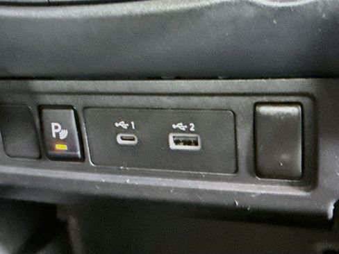Used 2022 Nissan Frontier S w/ Technology Package AWD/4WD image 41