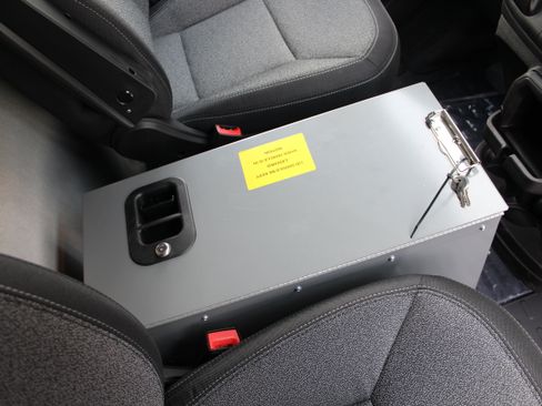 Used 2025 RAM ProMaster 2500 w/ Safety Group image 16