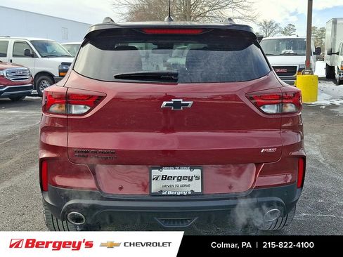 Certified 2023 Chevrolet TrailBlazer RS w/ Sun and Liftgate Package image 6