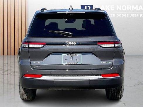 New 2026 Jeep Grand Cherokee Limited w/ Luxury Tech Group II AWD/4WD image 8