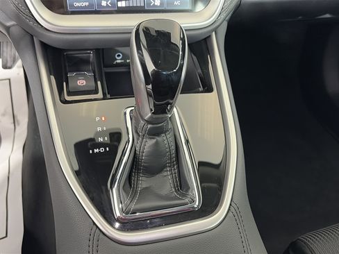 Used 2025 Subaru Legacy Premium image 24