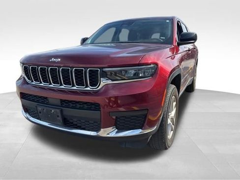Used 2023 Jeep Grand Cherokee L Laredo image 1