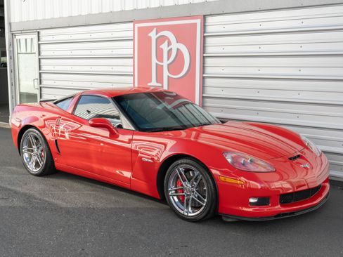 Used 2008 Chevrolet Corvette Z06 w/ Preferred Equipment Group image 47
