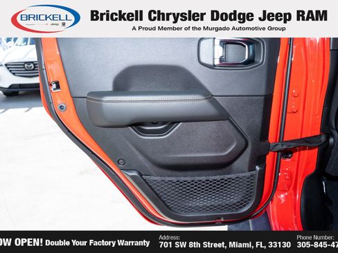 New 2025 Jeep Wrangler Unlimited Rubicon 392 image 11