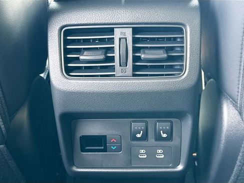 New 2026 Nissan Rogue Platinum image 19