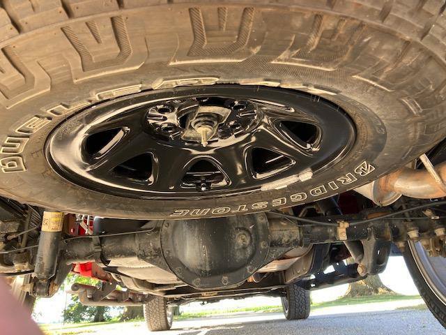 Used 2018 Chevrolet Silverado 1500 LTZ AWD/4WD image 19