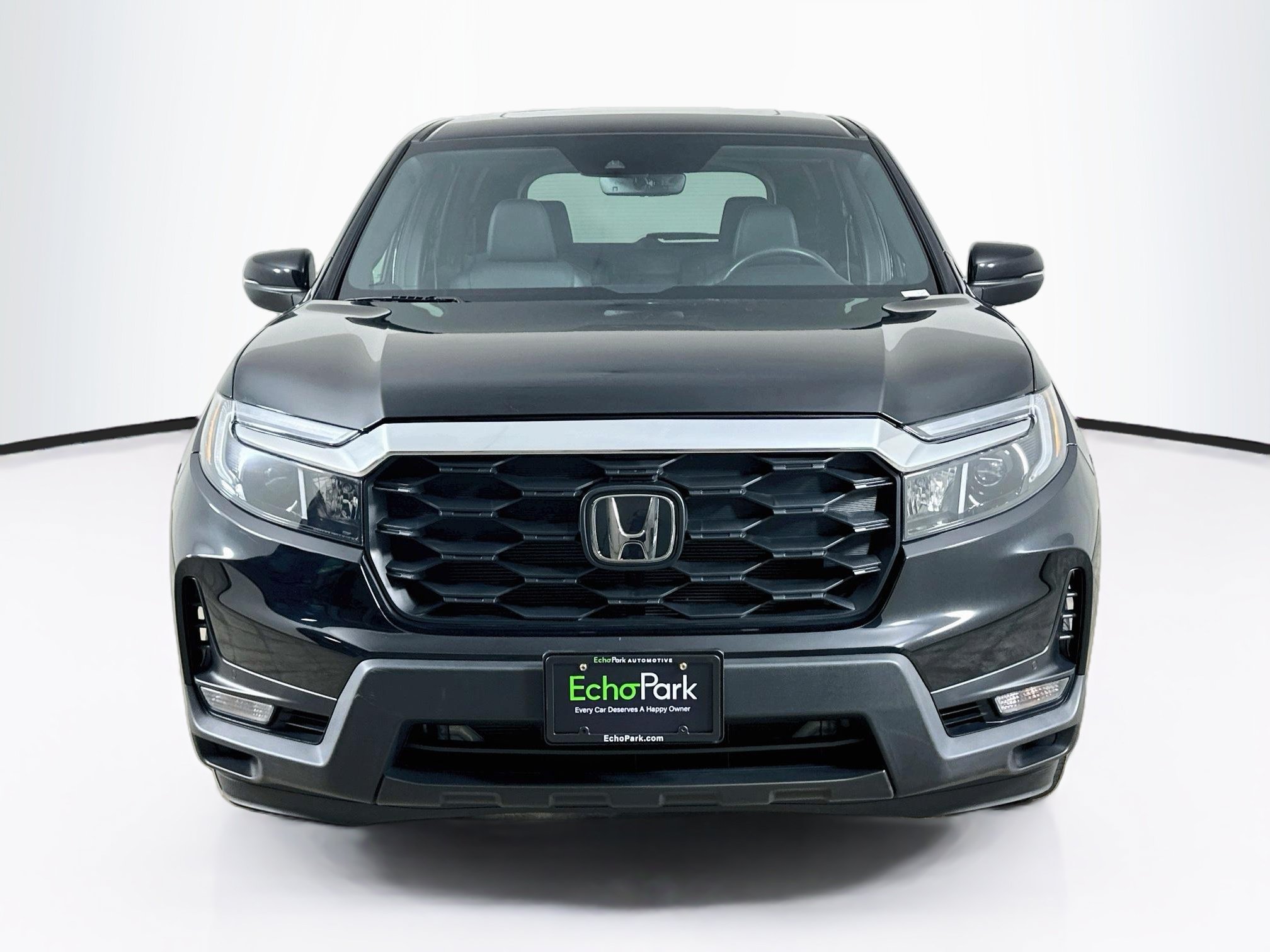 Used 2023 Honda Passport EX-L image 2