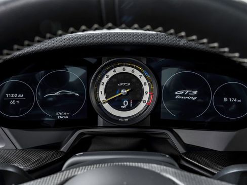 Used 2022 Porsche 911 GT3 image 15