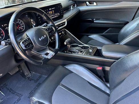 Used 2022 Kia K5 GT-Line image 10