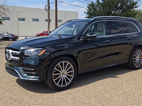 Used 2022 Mercedes-Benz GLS 450 4MATIC image 4