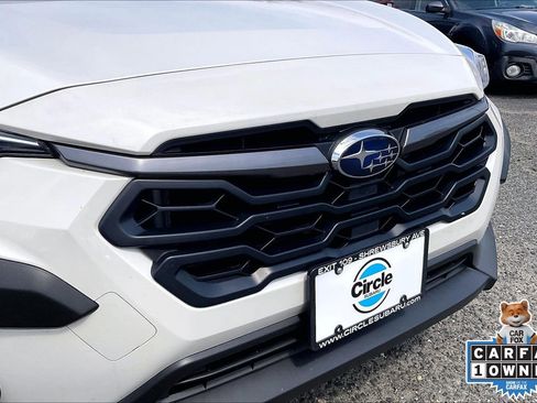 Certified 2024 Subaru Crosstrek 2.0i Premium AWD/4WD image 31