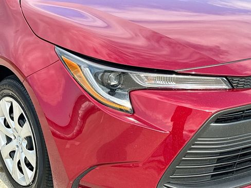 Certified 2025 Toyota Corolla LE image 8