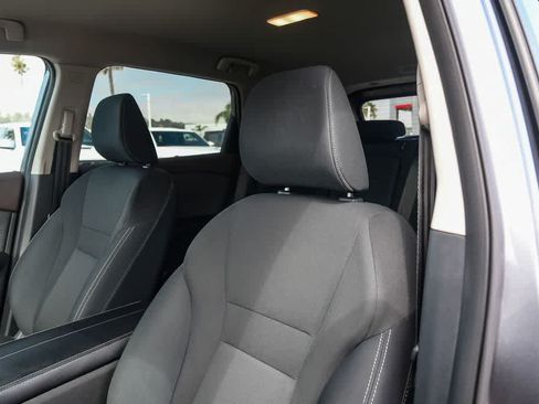 Used 2023 Nissan Rogue S FWD image 17