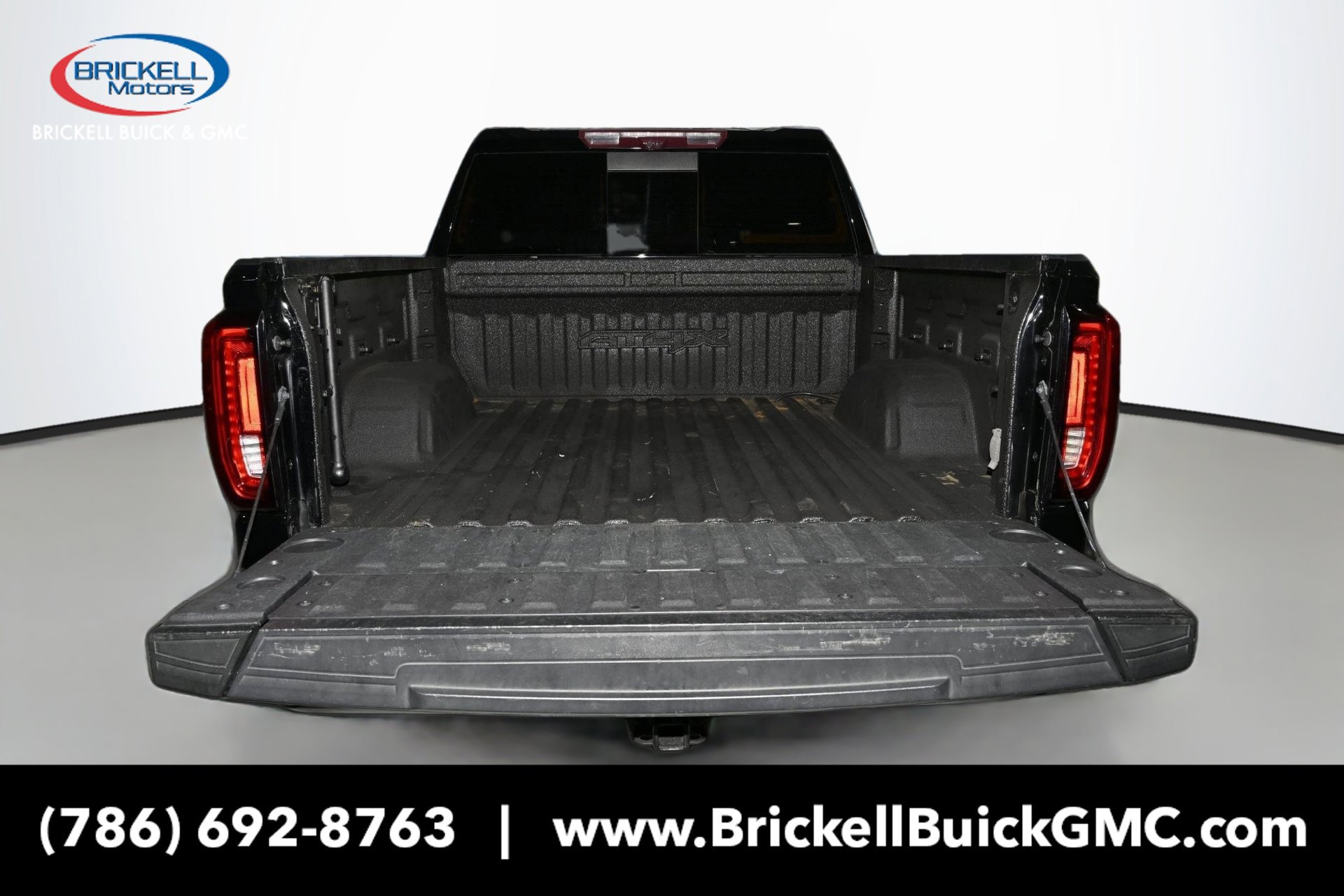 Used 2024 GMC Sierra 1500 AT4X AWD/4WD image 11