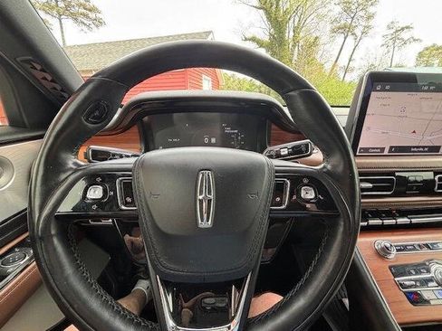 Used 2020 Lincoln Aviator Reserve w/ Equipment Group 202A AWD/4WD image 8