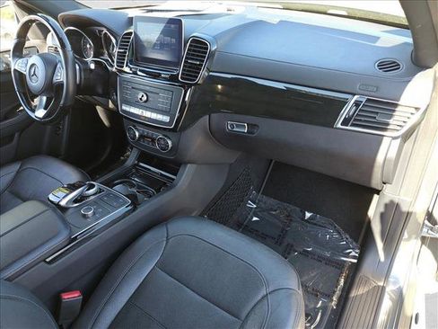 Used 2019 Mercedes-Benz GLS 450 4MATIC image 23