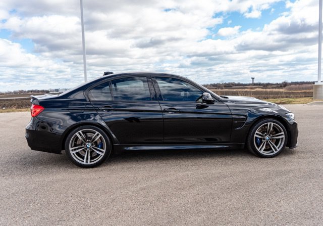 Used 2018 BMW M3 RWD image 8