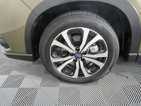 Certified 2023 Subaru Forester Limited image 17