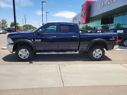 Used 2016 RAM 2500 Tradesman w/ Chrome Appearance Group AWD/4WD image 4