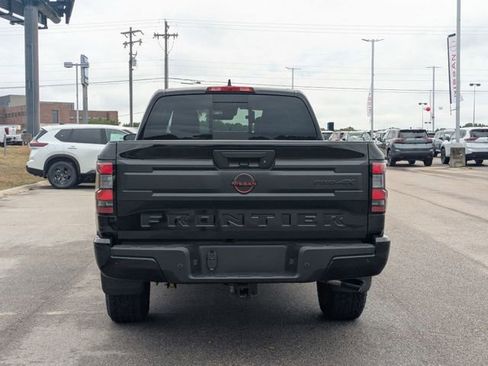 New 2026 Nissan Frontier PRO-4X w/ Pro Premium Package AWD/4WD image 4