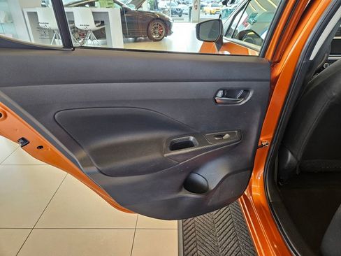 Used 2021 Nissan Versa SV image 23