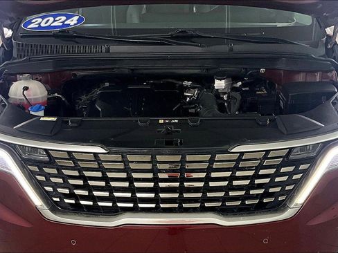 Used 2023 Kia Carnival SX FWD image 30
