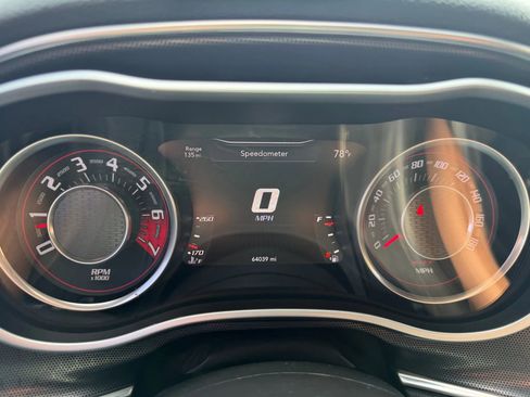 Used 2015 Dodge Challenger SRT w/ Technology Group image 13