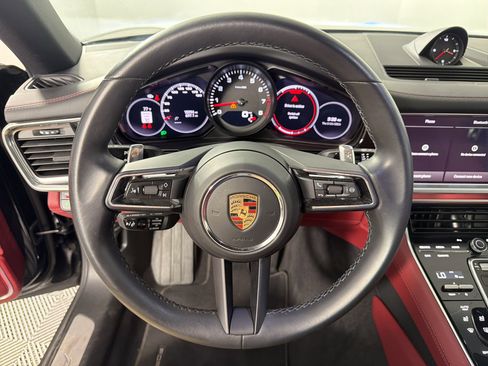 Certified 2023 Porsche Panamera image 17