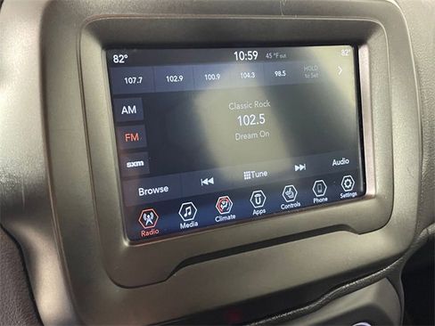 Used 2021 Jeep Renegade Latitude w/ Convenience Group image 7