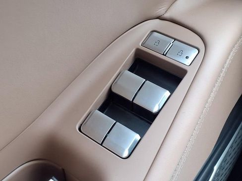 New 2026 Lincoln Navigator L Black Label AWD/4WD image 16