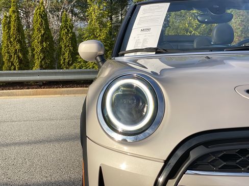 Certified 2024 MINI Cooper S image 36