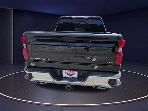 Used 2023 Chevrolet Silverado 1500 LTZ w/ LTZ Premium Package AWD/4WD image 5