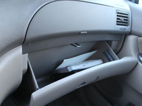 Used 2010 Toyota Sienna LE image 26