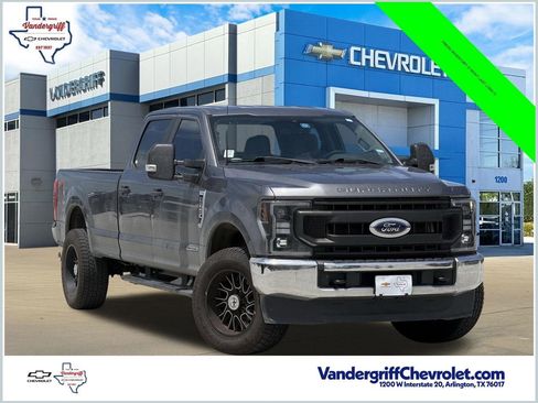 Used 2022 Ford F250 XL w/ Power Equipment Group AWD/4WD image 1