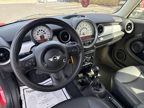 Used 2014 MINI Cooper Clubman FWD image 14