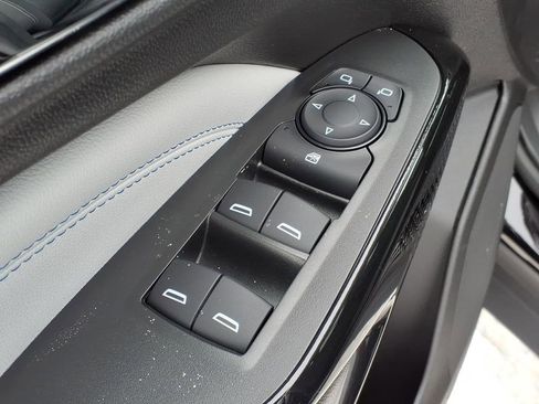 New 2026 Chevrolet Trax LT w/ Driver Confidence Package image 7